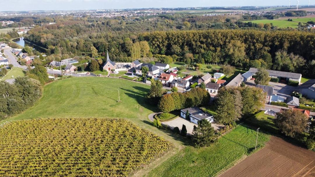 Photo of Buildings in Dallon