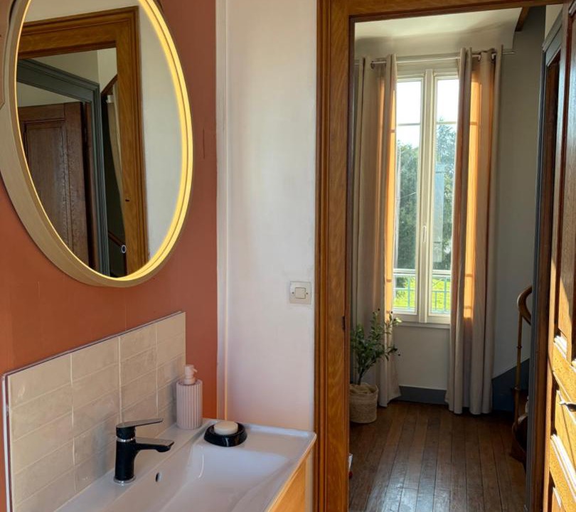 Photo of Bathroom in Parigne-lʼEveque