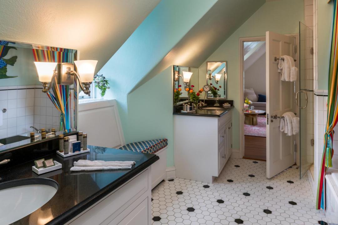 Photo of Bathroom in Chesapeake City