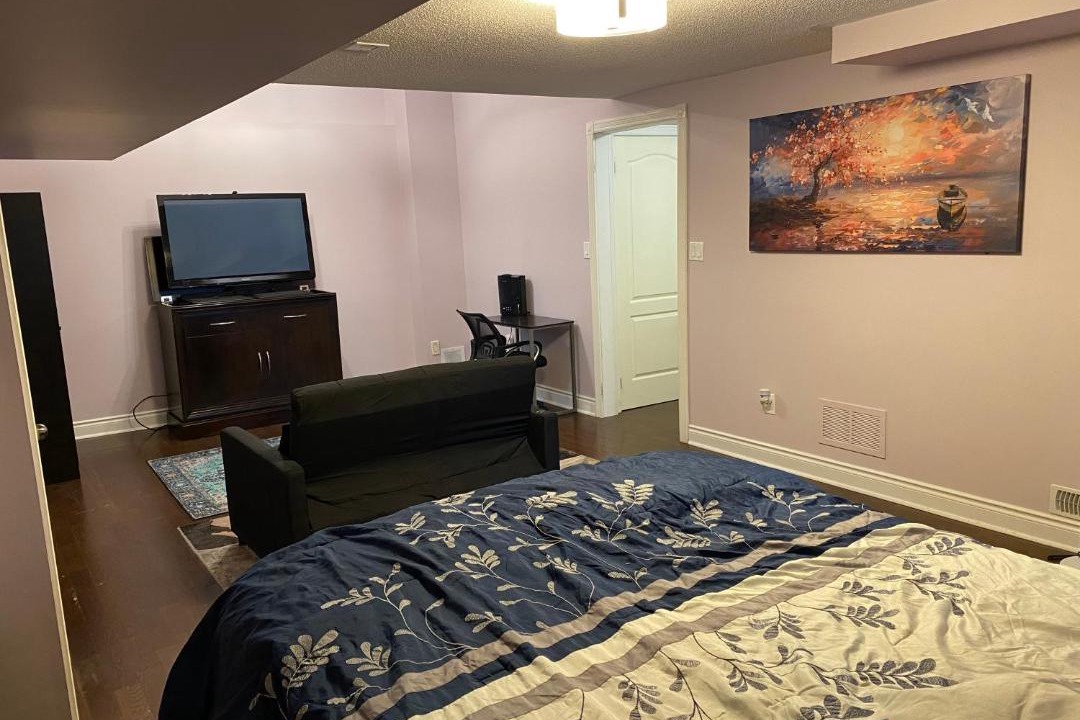Photo of Bedroom in Humber Bay