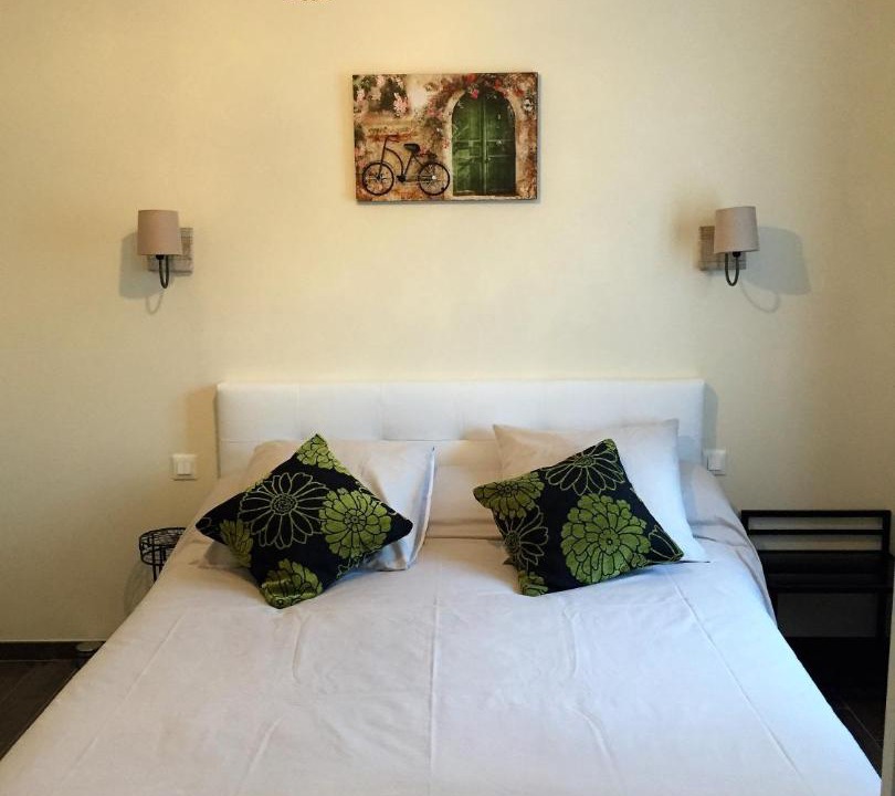 Photo of Bedroom in Seigy