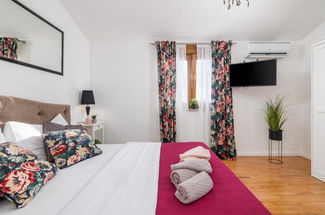 Photo of Bedroom in Pinezici