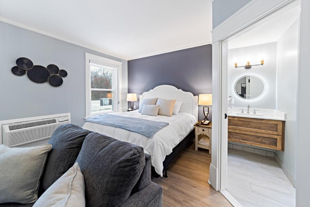 Photo of Bedroom in Fredonia