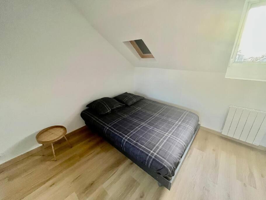 Photo of Bedroom in Sainte-Anne - Faubourg Noyon