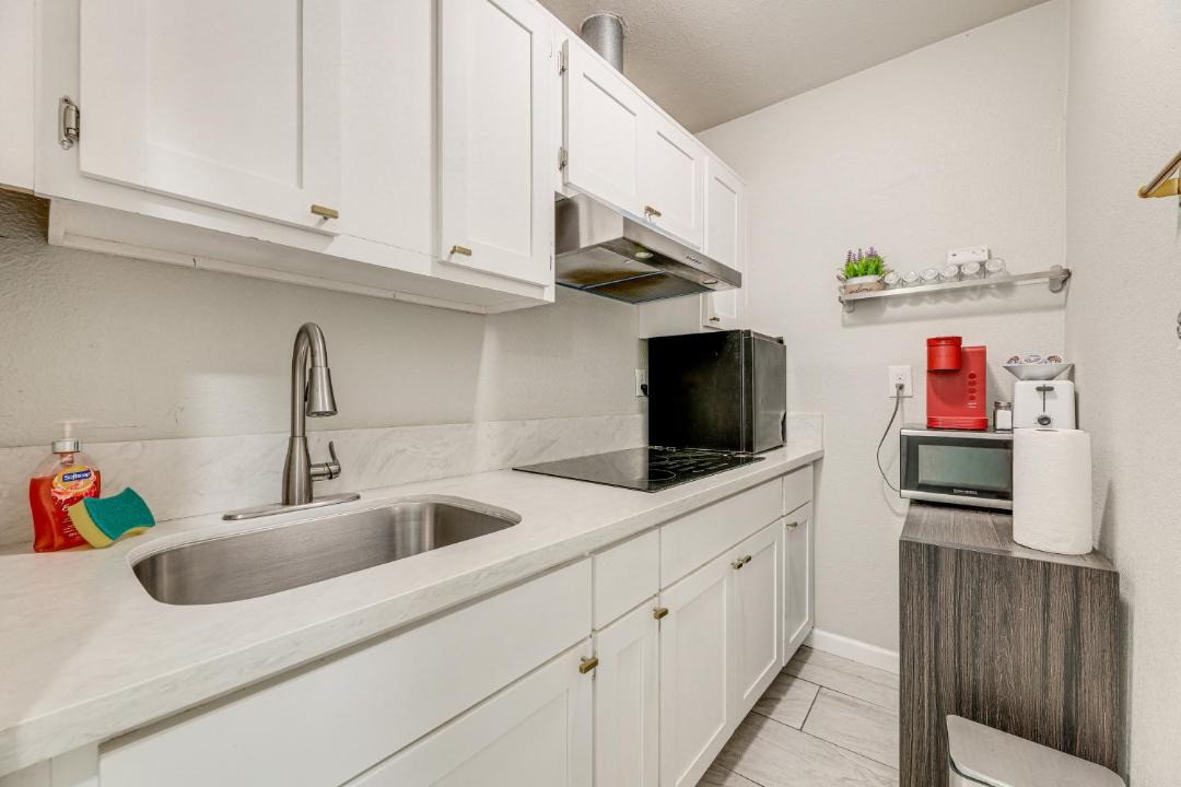Photo of Kitchen in Compton