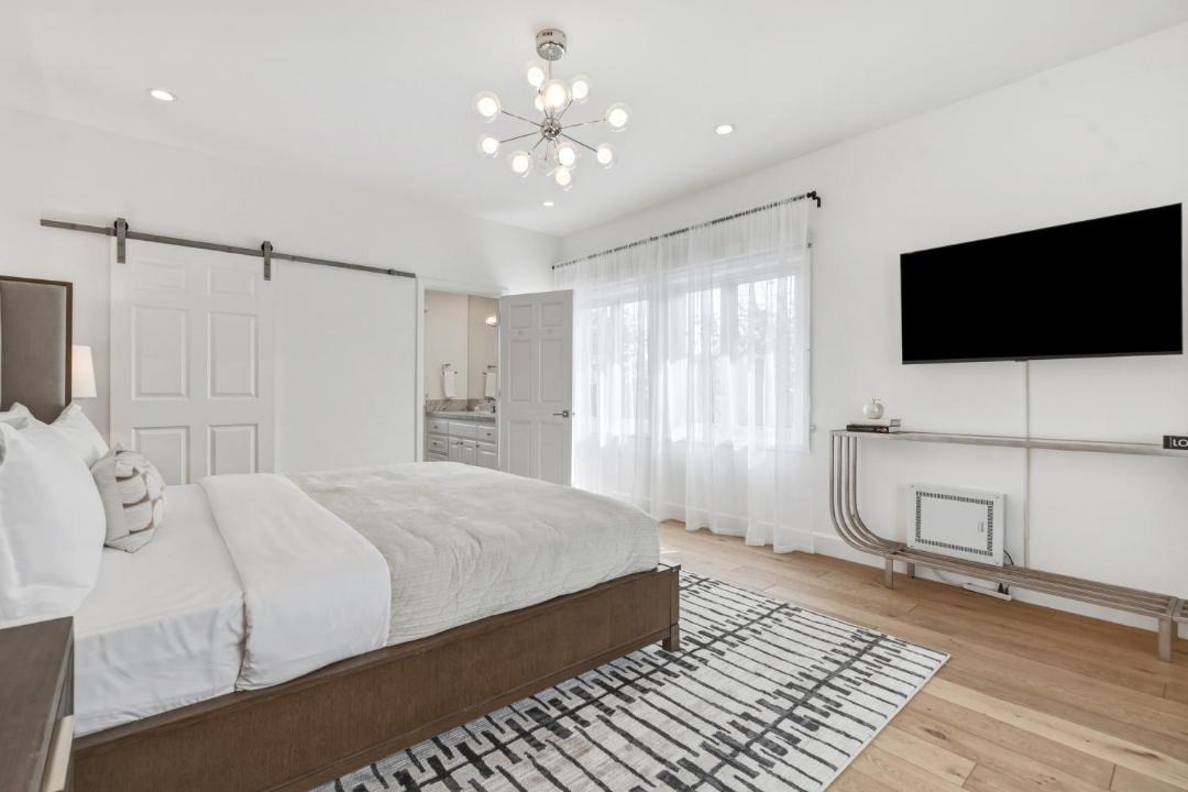 Photo of Bedroom in Los Angeles