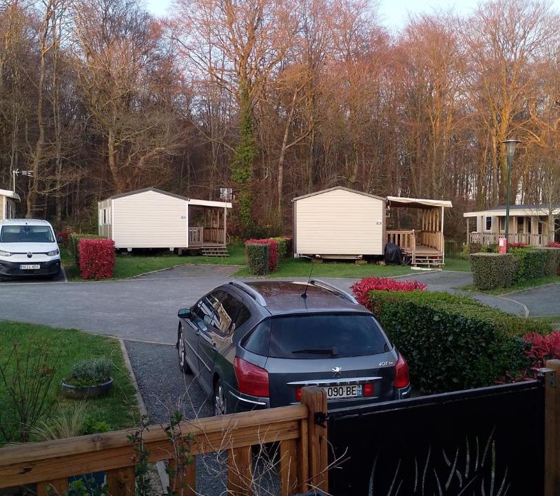 Photo of Others in Montfiquet