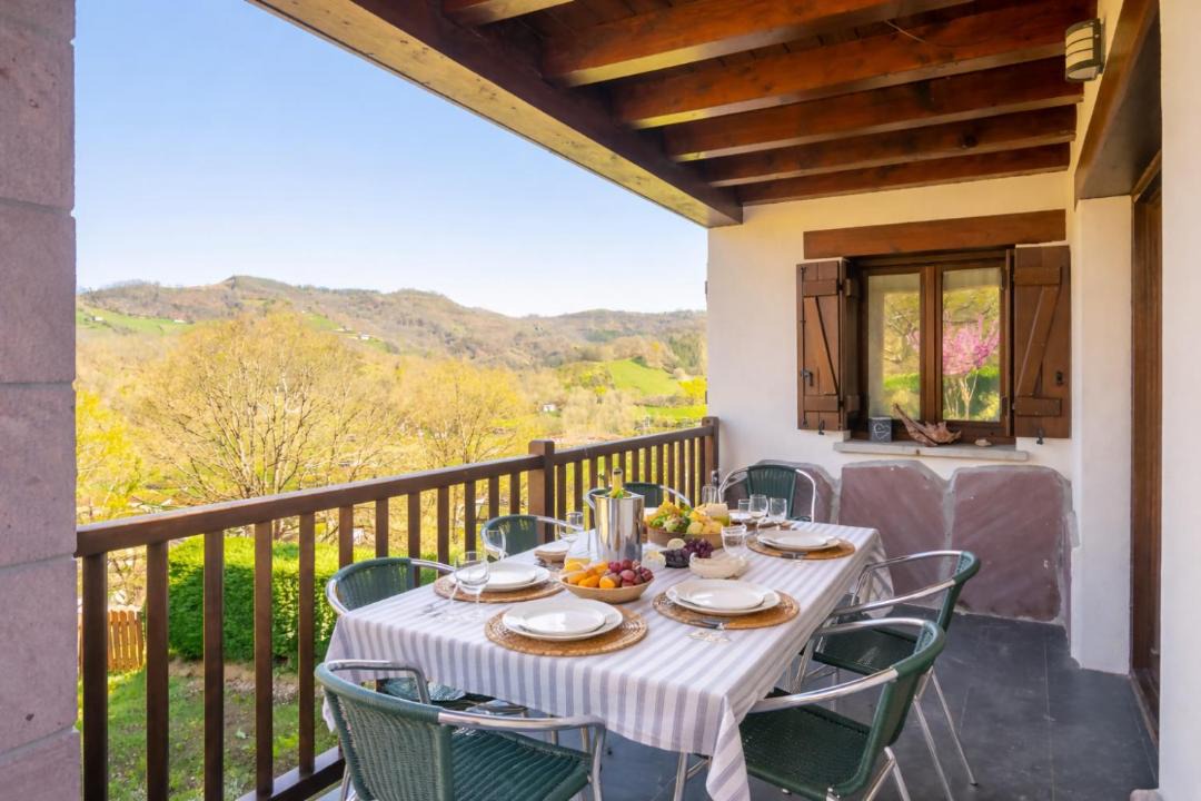 Photo of Patio Balcony in Etxalar