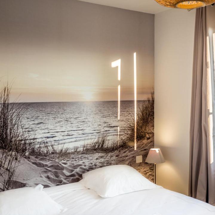Photo of Bedroom in Saint-Quentin-en-Tourmont