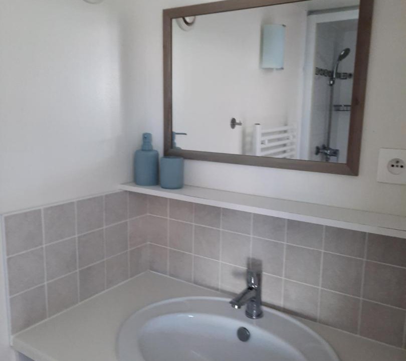 Photo of Bathroom in L'Aiguillon-sur-Vie