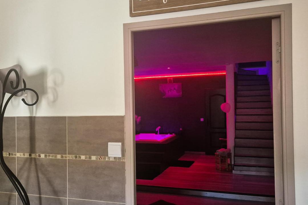 Photo of Others in Chatonnay