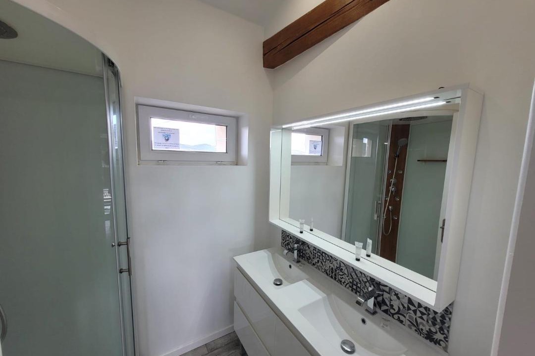Photo of Bathroom in Les Echets