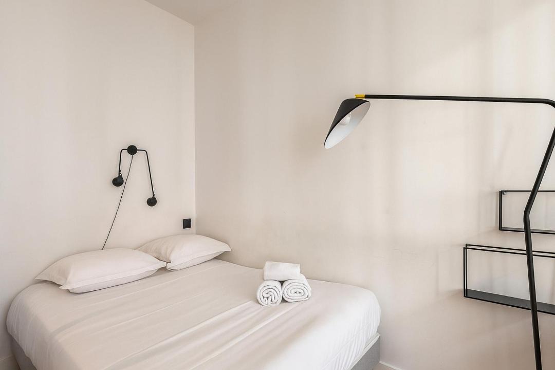 Photo of Bedroom in Carnot - Gailleton