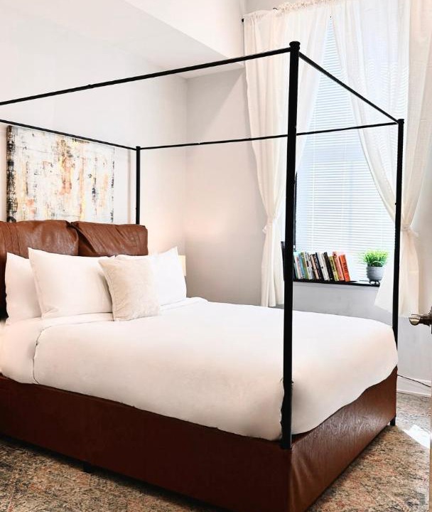 Photo of Bedroom in Downtown