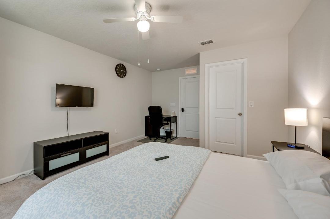 Photo of Bedroom in Seffner Community Alliance