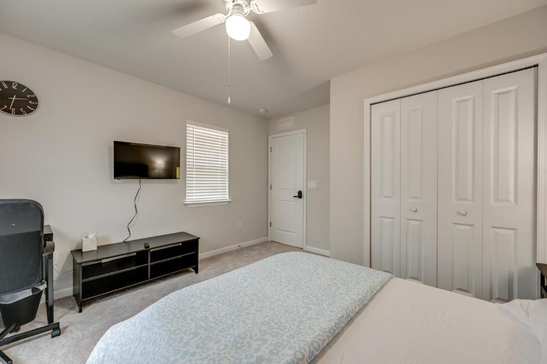 Photo of Bedroom in Seffner Community Alliance
