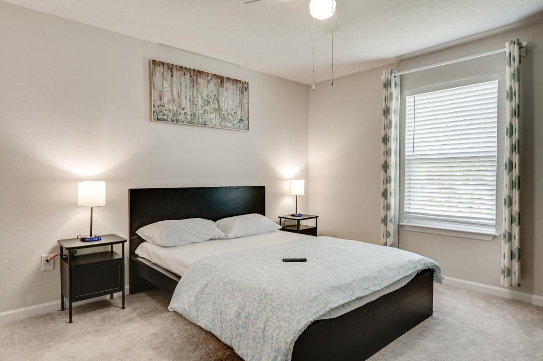 Photo of Bedroom in Seffner Community Alliance