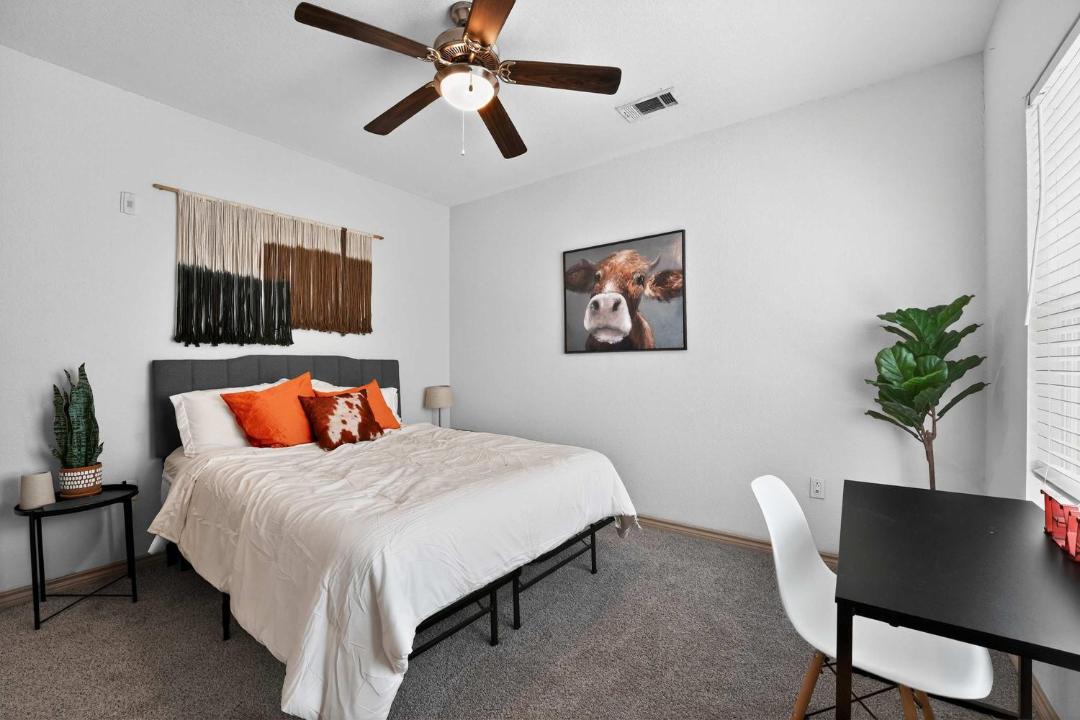 Photo of Bedroom in West Campus