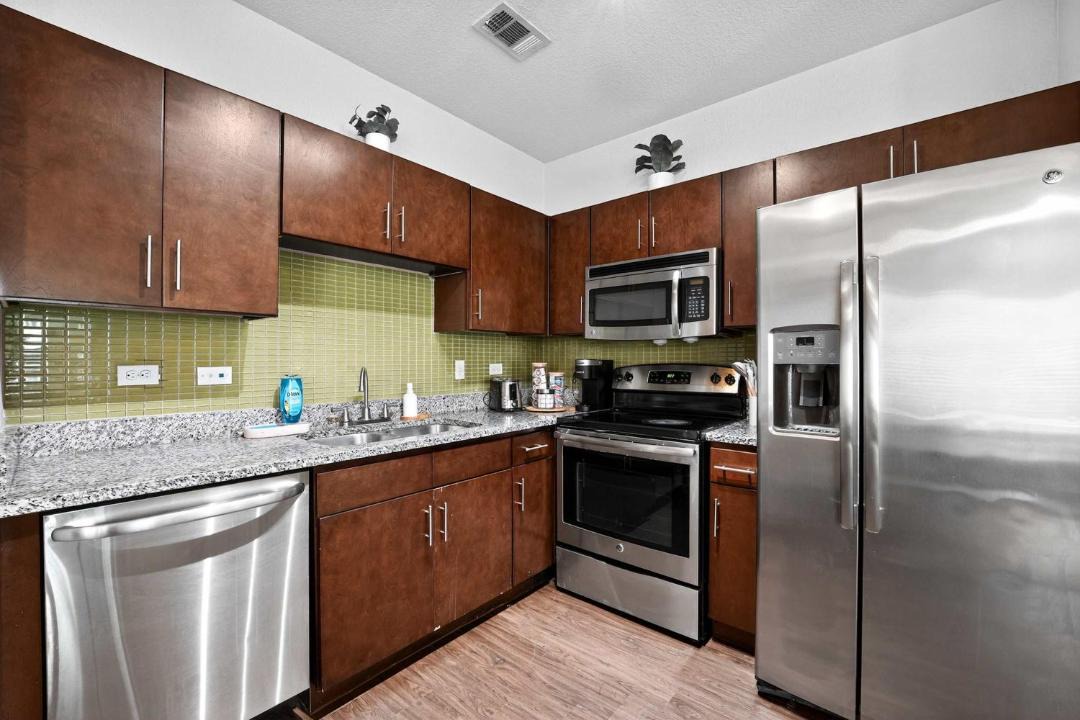 Photo of Kitchen in West Campus