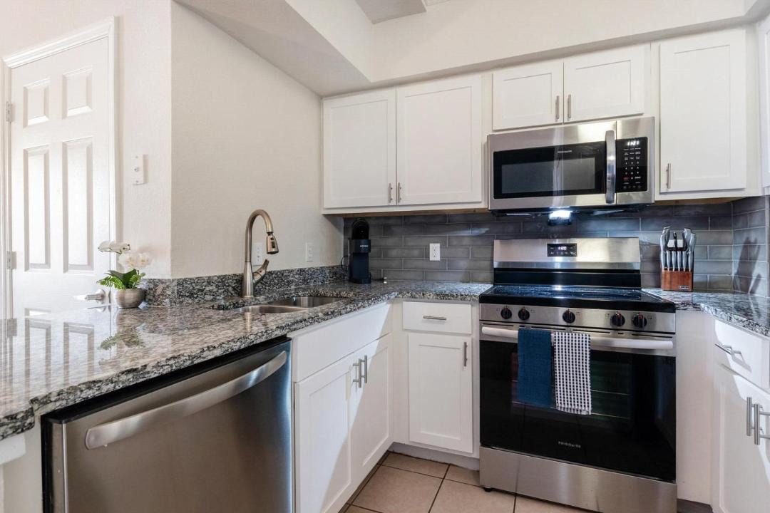 Photo of Kitchen in Metro West