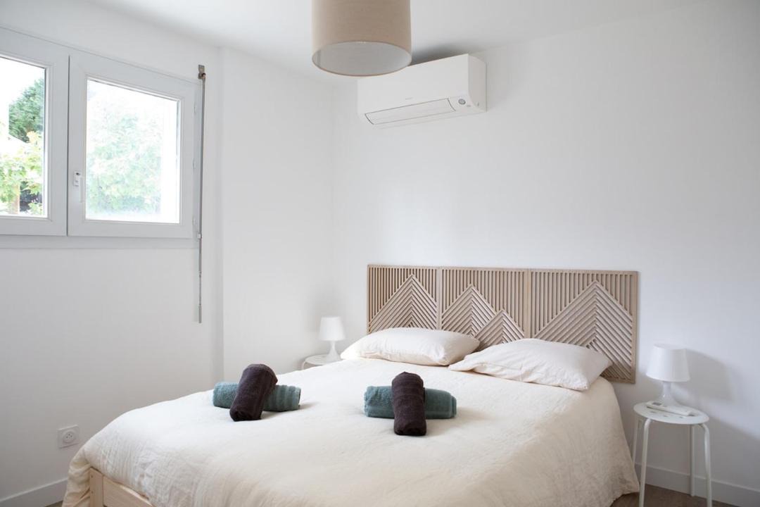 Photo of Bedroom in Roussillon-en-Isere