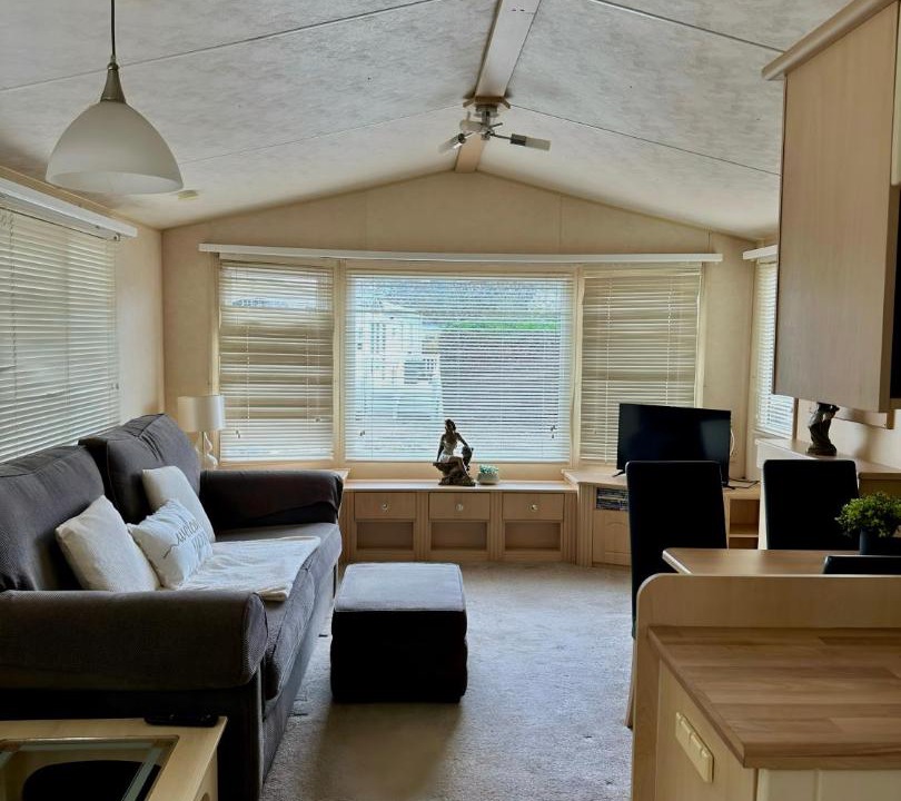 Photo of Others in Overstone