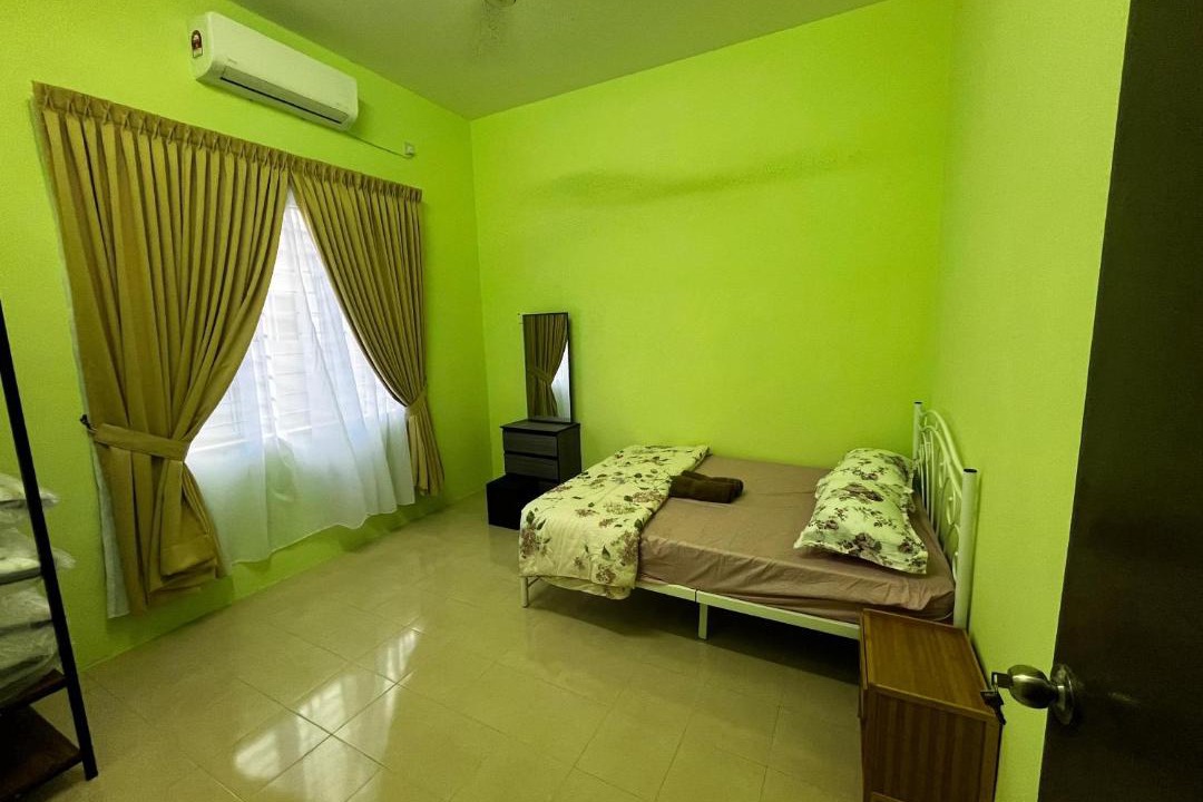 Photo of Bedroom in Temerloh