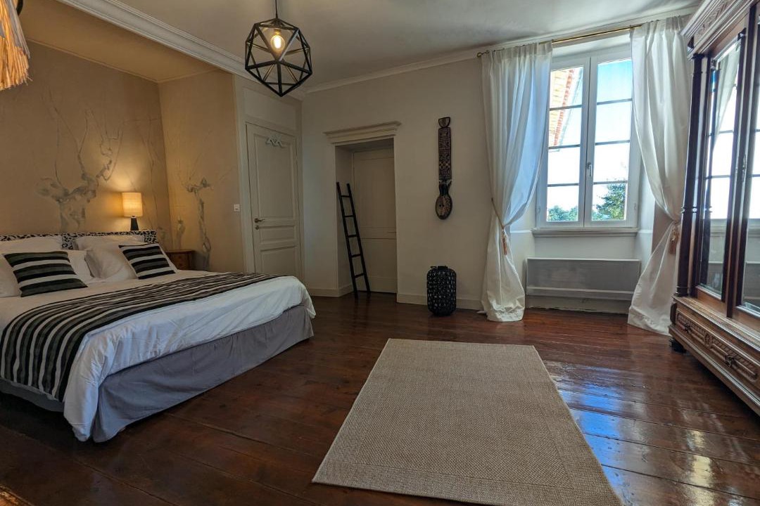 Photo of Bedroom in Belves-de-Castillon