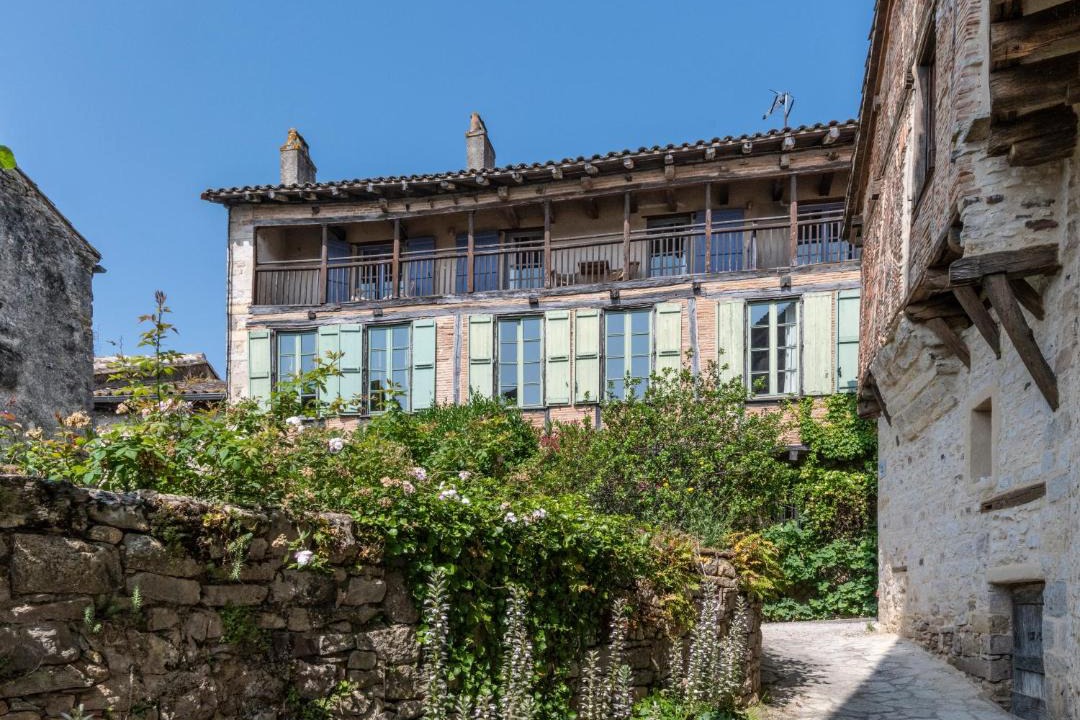 Photo of Buildings in Puycelci
