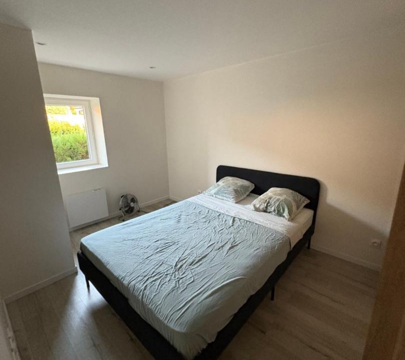 Photo of Bedroom in Cressin-Rochefort