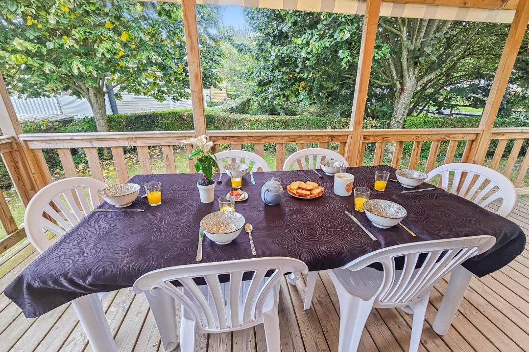 Photo of Patio Balcony in Litteau