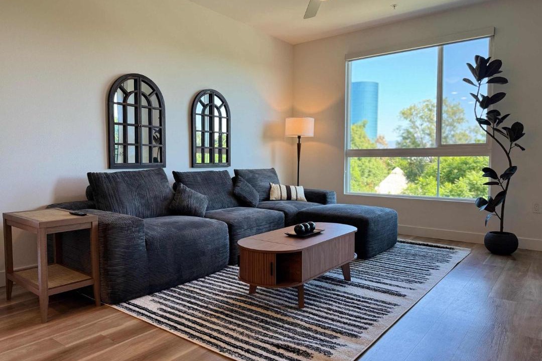 Photo of Livingroom in Lyon Street