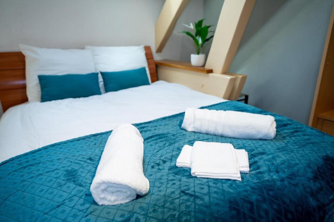 Photo of Bedroom in Fleury-les-Aubrais