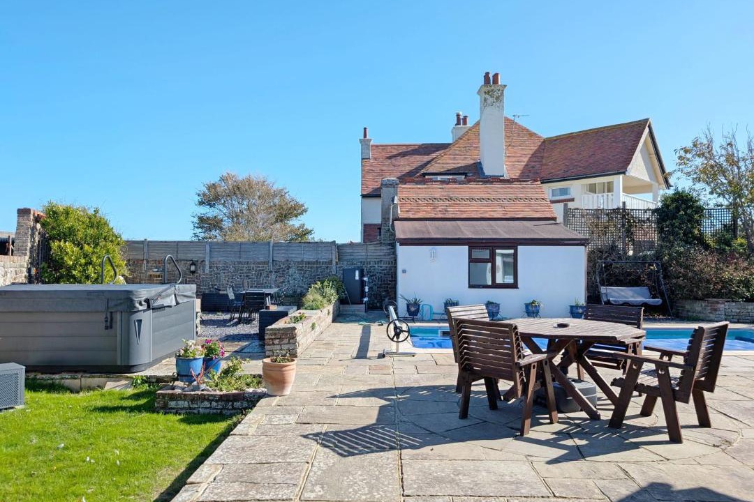 Photo of Others in Selsey