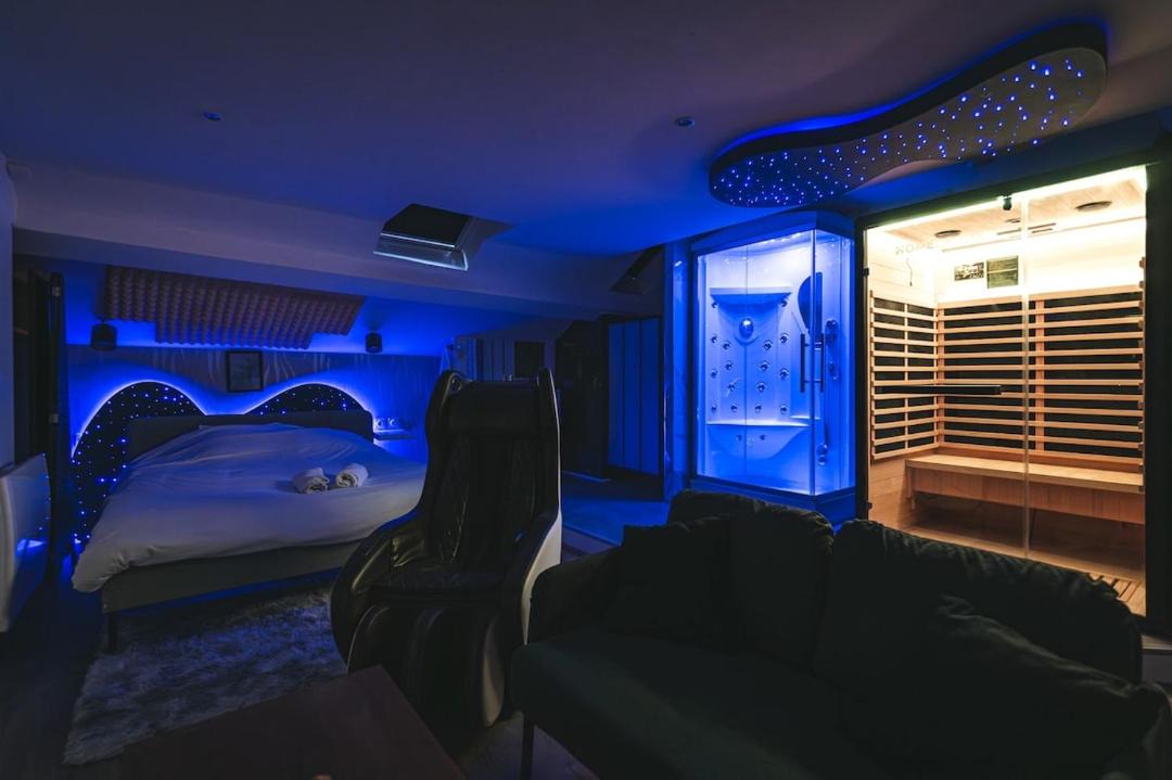 Photo of Bedroom in Coutures