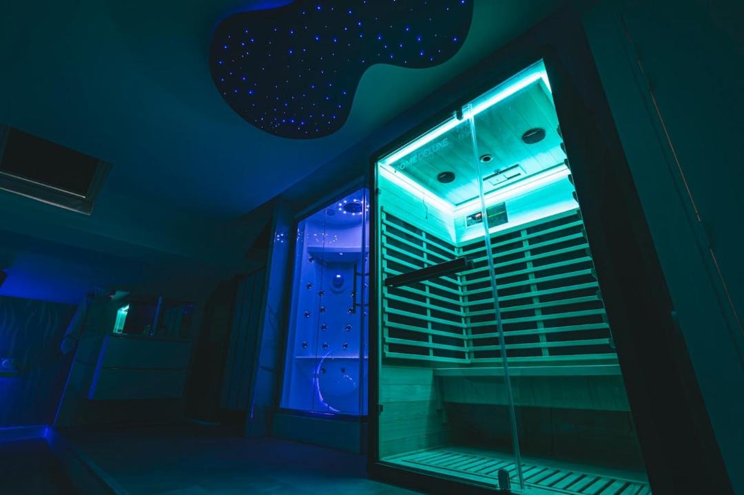 Photo of Others in Coutures