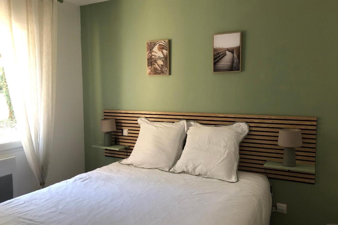 Photo of Bedroom in Saix