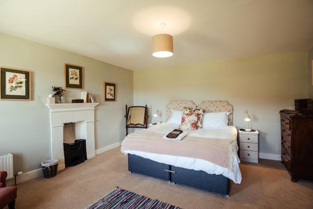 Photo of Others in Kington