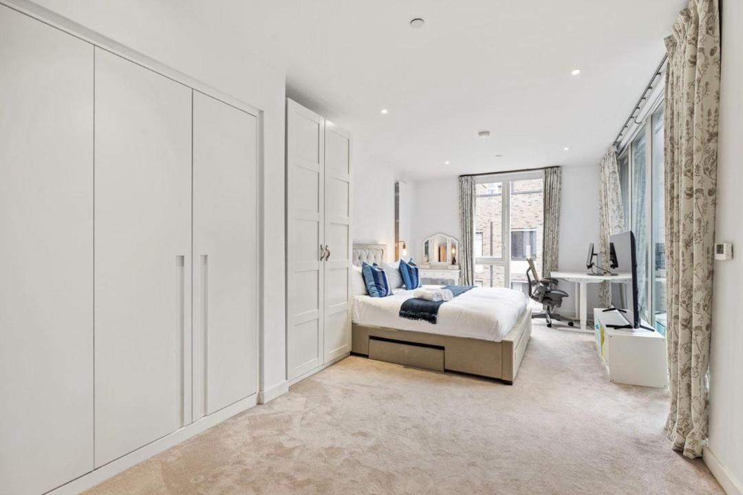 Photo of Bedroom in Docklands