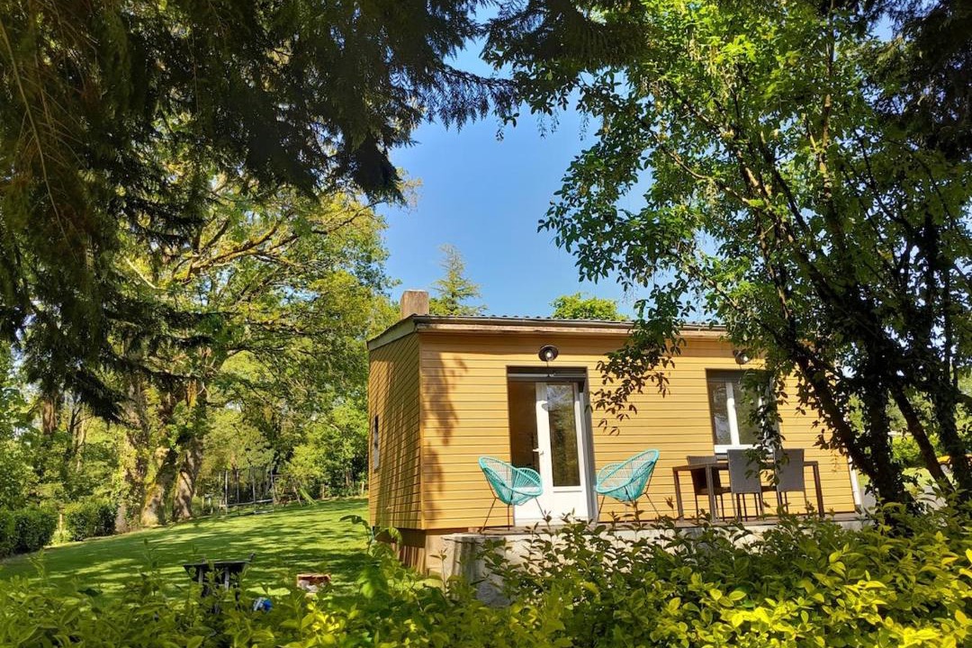 Photo of Others in Bains-sur-Oust