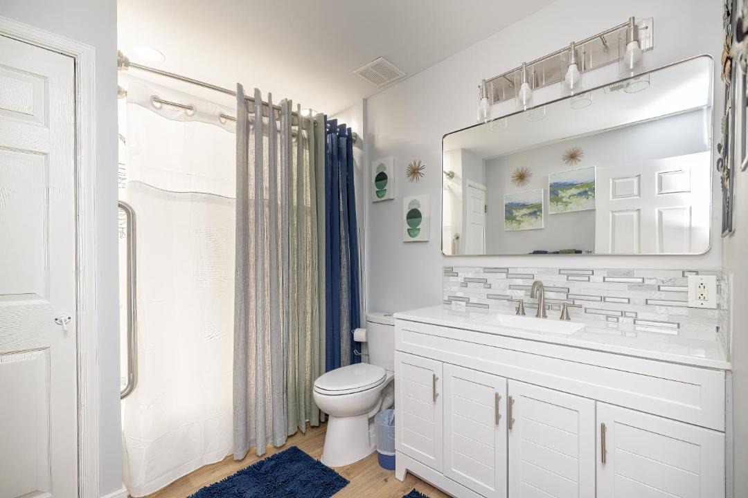 Photo of Bathroom in Highland Springs