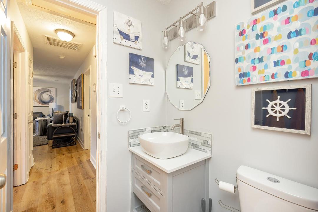 Photo of Bathroom in Highland Springs
