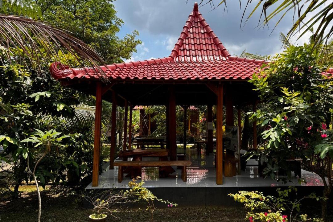 Photo of Others in Sarongan