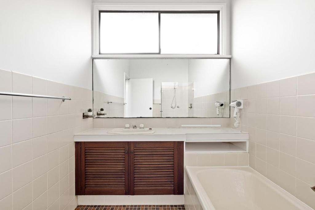 Photo of Bathroom in Lindfield