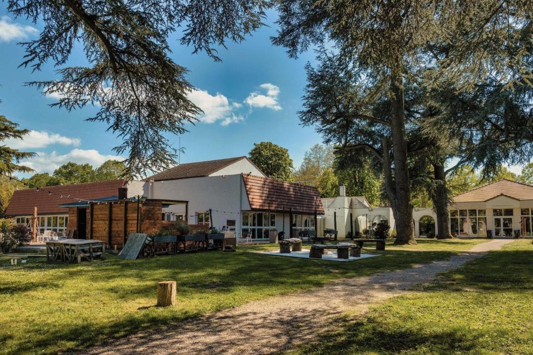 Photo of Others in Le Coudray-Montceaux