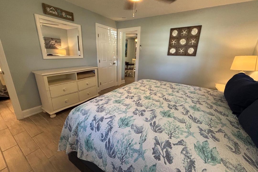 Photo of Bedroom in Bonita Shores