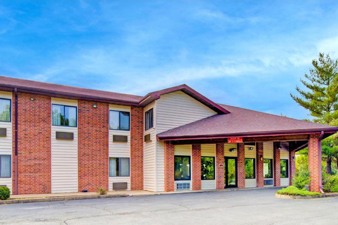 Photo of Buildings in Fulton