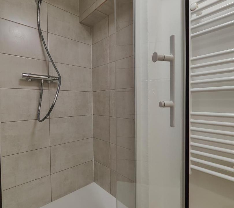 Photo of Bathroom in Cholet