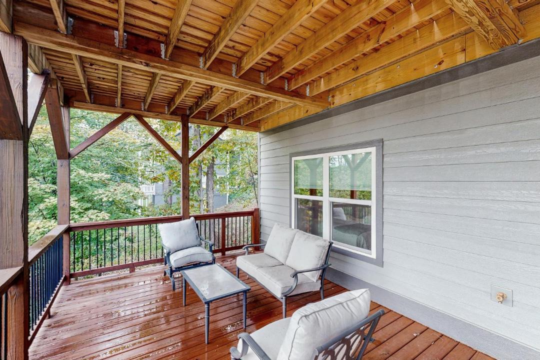 Photo of Patio Balcony in Lake Junaluska
