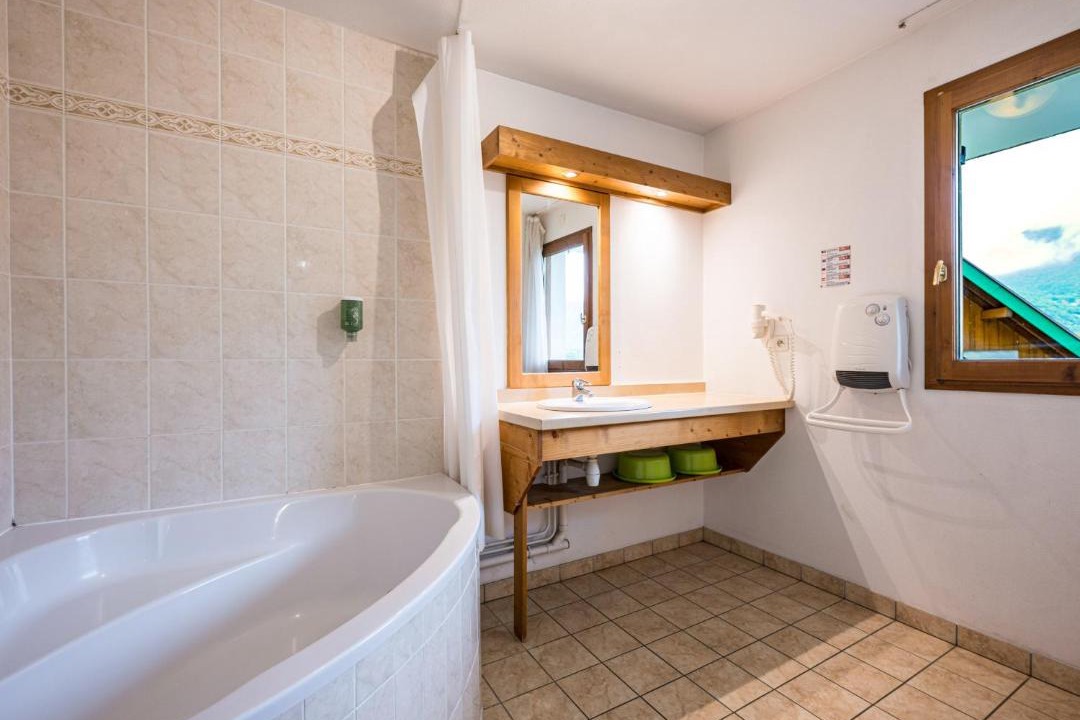 Photo of Bathroom in Giez